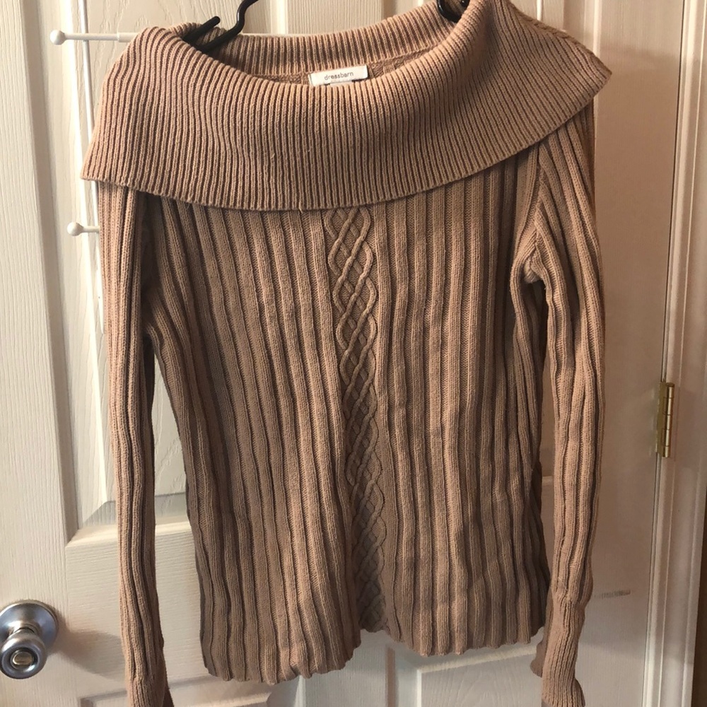 Women’s sweater top